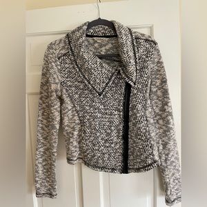 Black/white Lucky Brand Zippered sweater